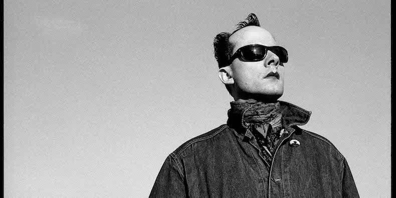 Jan Zinkler, German baritone vocalist, Klaus Nomi, fans of Klaus Nomi, baritone music, card games